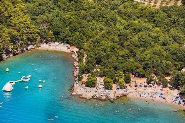 Holiday House Divna Pinezici  0*, Pinezici (Krk)