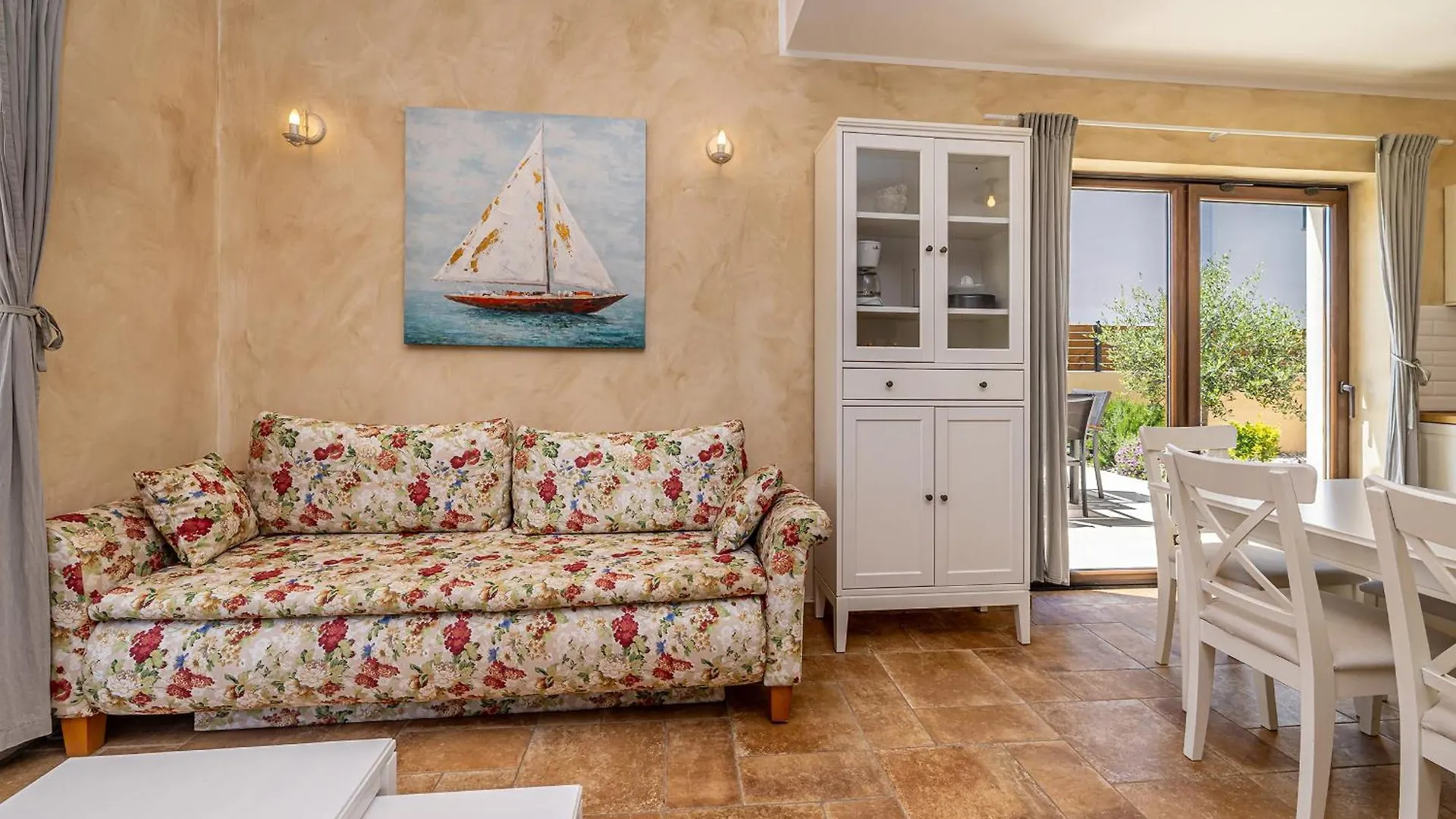 Holiday House Divna Pinezici  Holiday home