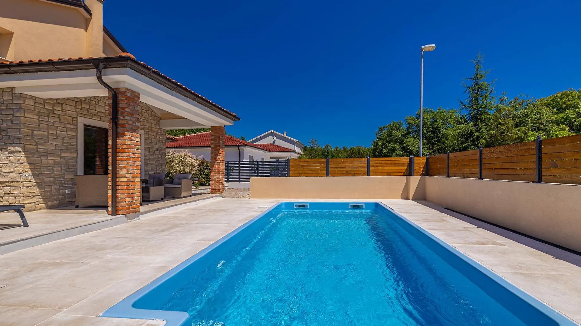 Holiday House Divna Pinezici  0*, Pinezici (Krk) Croatia