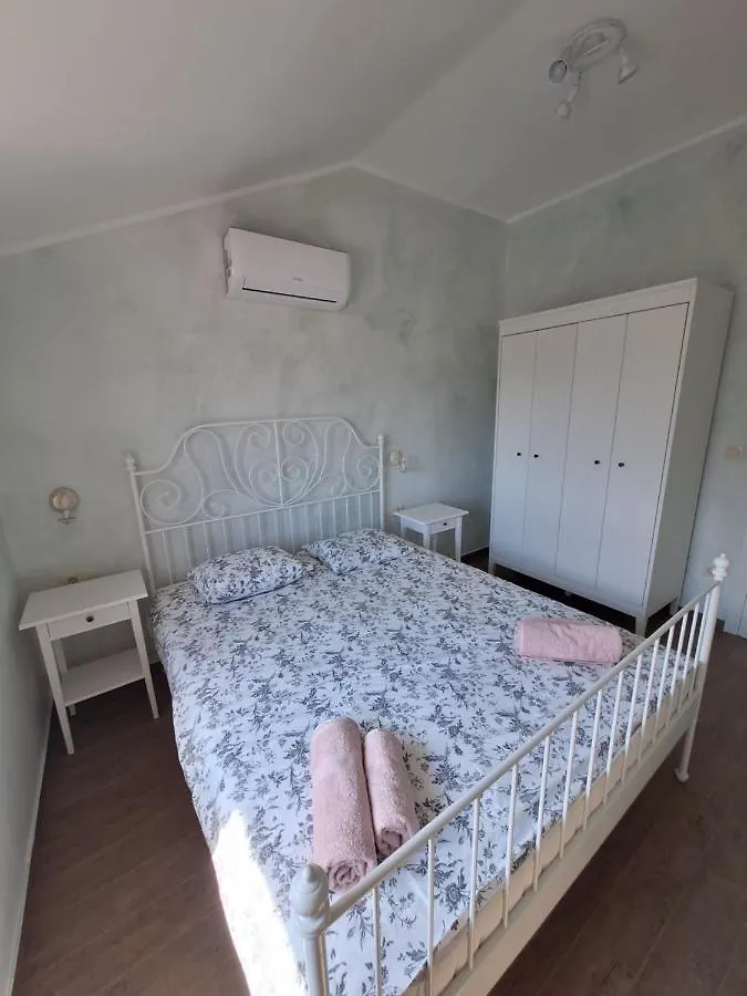 Casa vacanze Holiday House Divna Pinezići Croazia